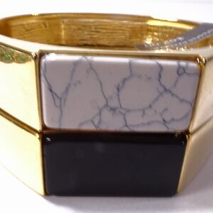 Banana Republic Hexagon Stone Cuff Bracelet Set of 2 pieces  NWT 62 EA black whi